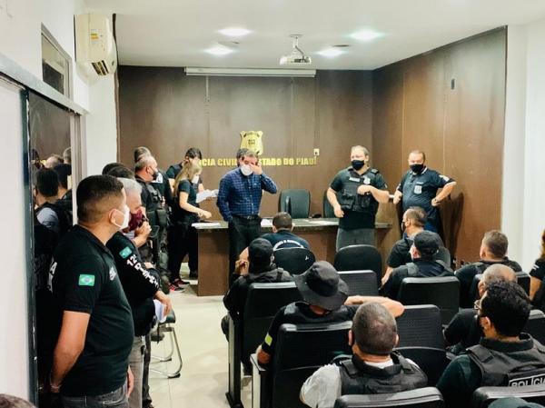 Operação prende 22 suspeitos de roubo, estupro e homicídios em Teresina