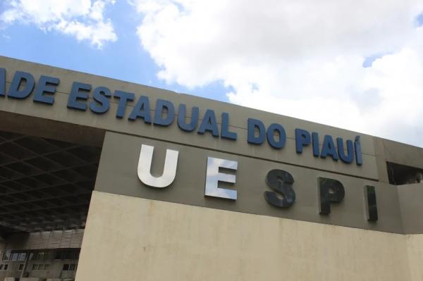 Rafael Fonteles anuncia concursos com 160 vagas para docente e técnico da Uespi