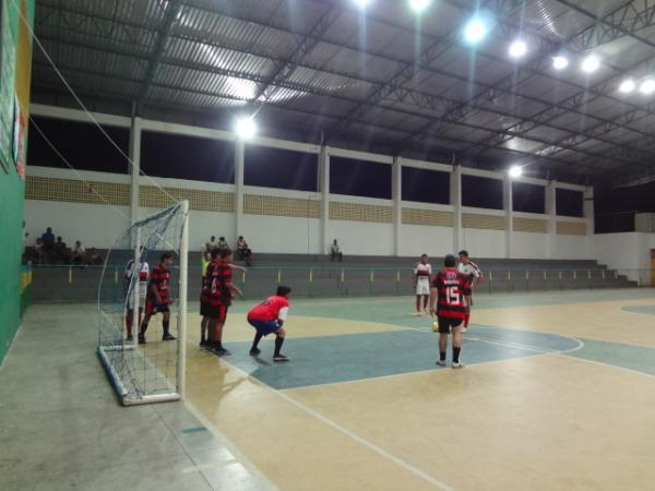 Clubes brigam por vaga na final da 14&ordf; Copa Norte de Futsal.(Imagem:FlorianoNews)