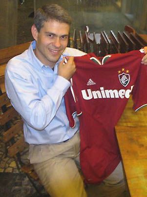Novo presidente do Fluminense alerta: "o clube está um caos"