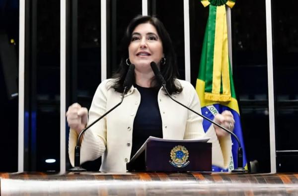 Em viagem a SP, Lula insistiu para Tebet aceitar Planejamento, dizem fontes próximas à senadora