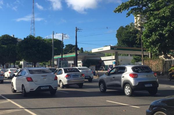Homens encontrados mortos no bairro do Santo Inácio eram motoristas de aplicativo
