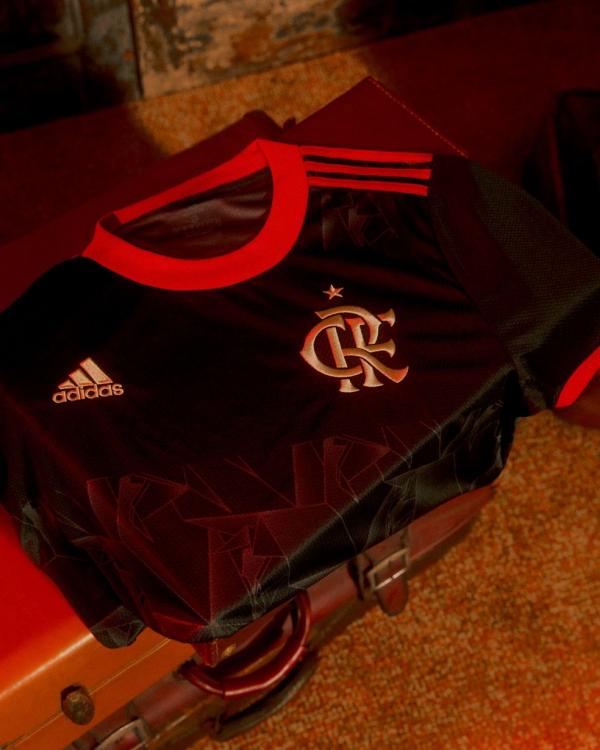Flamengo lan&ccedil;a camisa 3(Imagem:Divulga&ccedil;&atilde;o)
