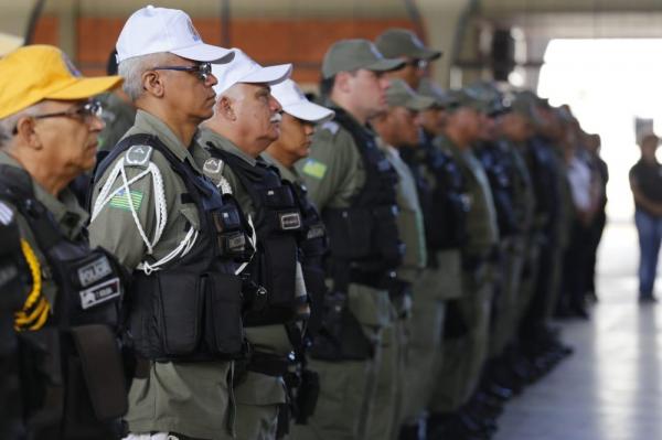 Operação Férias prende suspeitos de homicídio, roubo e tráfico de drogas no Litoral do Piauí