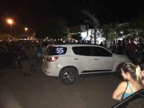 Carro de deputado é levado até juiz na cidade de Guadalupe