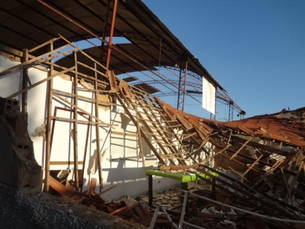 Ap&oacute;s desabamento de sala APAE de Floriano precisa de ajuda. (Imagem:FlorianoNews)