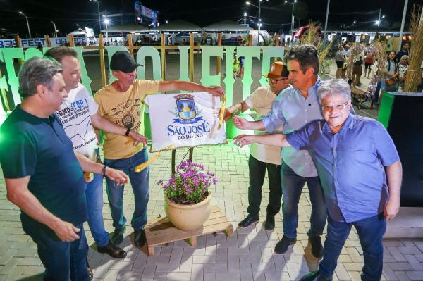 Ciro Nogueira cumpre agenda na região Norte do Piauí e inaugura obras. (Imagem:Ascom)