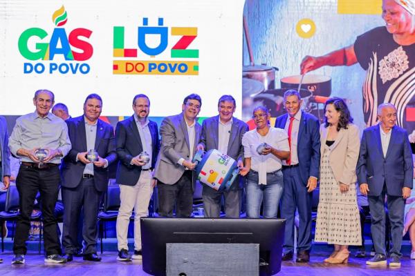 Mais de 1 milhão de famílias piauienses devem ser beneficiadas com os programas Gás e Luz do Povo