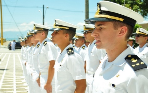 Concurso: Marinha do Brasil abre vagas com salários de até R$ 5,7 mil
