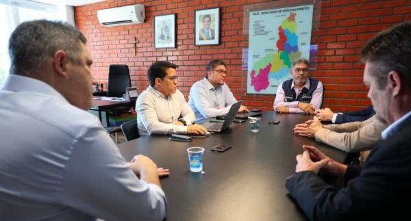 Sesapi discute expansão do Programa Piauí Saúde Digital com o BNDES