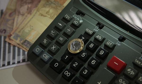 Economia iniciará ano com discussão sobre impostos e novo marco fiscal