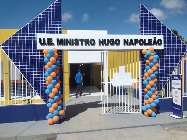 Unidade Escolar Ministro Hugo Napole&atilde;o(Imagem:FlorianoNews)