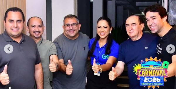 Poder Legislativo marca presen&ccedil;a em arrast&atilde;o com Durval Lelys e refor&ccedil;a apoio ao Carnaval de Floriano(Imagem:Reprodu&ccedil;&atilde;o/Instagram)