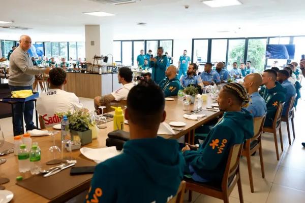 jogadores concentrados em Teres&oacute;polis (RJ) (Imagem:Rafael Ribeiro/CBF/Direitos Reservados)
