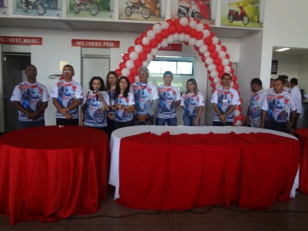 Concession&aacute;ria Honda comemorou o Dia do Motociclista.(Imagem:FlorianoNews)