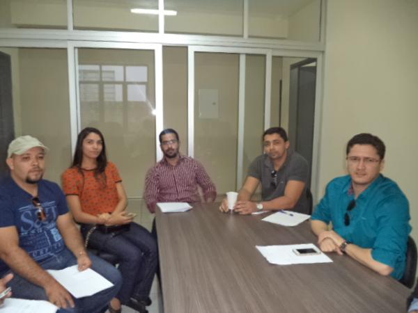 Grupo "AVANTE OAB - FORÇA JOVEM" discute projetos para o desenvolvimento do exercício da advocacia