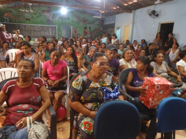 Sindicato dos Trabalhadores Rurais realizou evento em comemora&ccedil;&atilde;o ao dia das m&atilde;es.(Imagem:FlorianoNews)