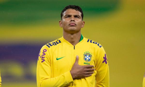 Tite escolhe Thiago Silva como capitão do Brasil na estreia da Copa