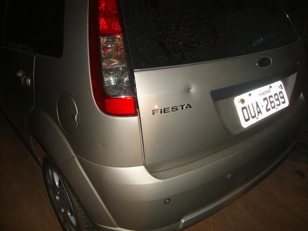 Mulher tem carro atingido por tiro durante tentativa de assalto em Floriano