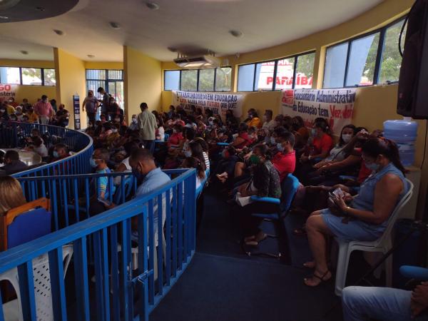 Audi&ecirc;ncia P&uacute;blica discute recursos do Fundeb e PCCS dos trabalhadores em educa&ccedil;&atilde;o de Floriano(Imagem:FlorianoNews)