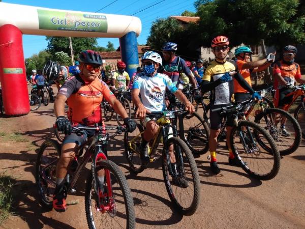 Domingo esportivo na cidade de Floriano