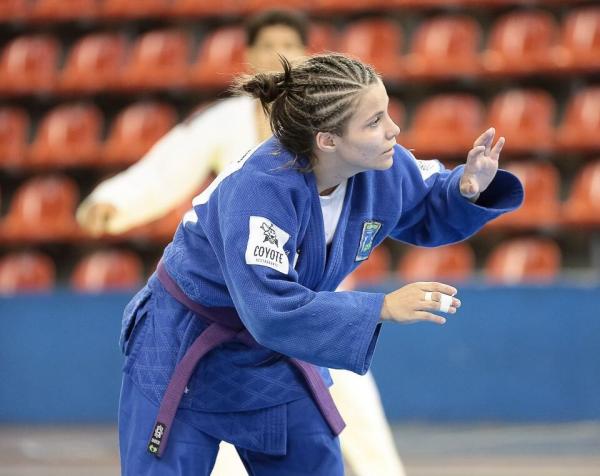 Gabrielle Soares ainda garantiu o terceiro lugar na categoria s&ecirc;nior.(Imagem:Divulga&ccedil;&atilde;o)