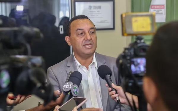 Secretário de Educação de Teresina, Nouga Cardoso, é exonerado