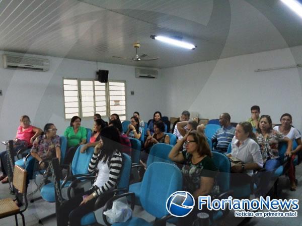 Servidores do judici&aacute;rio deflagram greve por tempo indeterminado.(Imagem:FlorianoNews)