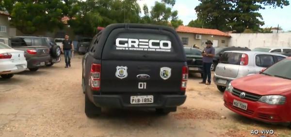 Mulher de detento é presa suspeita de participar de incêndios a ônibus em Teresina