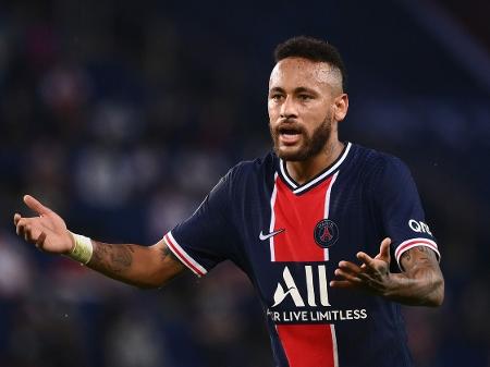 Recuperado, Neymar é relacionado no PSG e deve voltar a jogar após 40 dias