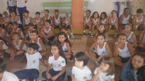 Colégio Educandário desenvolve projeto sobre a paz no trânsito.(Imagem:FlorianoNews)