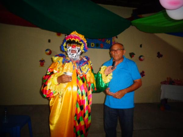Vereador eleito Antônio José realiza festa para crianças em Floriano.(Imagem:FlorianoNews)