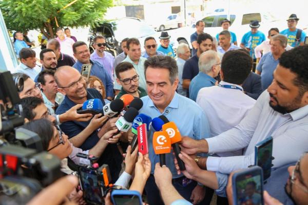  Ciro Nogueira celebra filia&ccedil;&atilde;o de Jo&atilde;o Vicente Claudino(Imagem:Ascom)