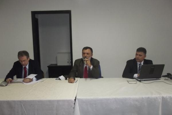 Minist&eacute;rio Publico promoveu reuni&atilde;o sobre propaganda eleitoral antecipada em Floriano.(Imagem:FlorianoNews)