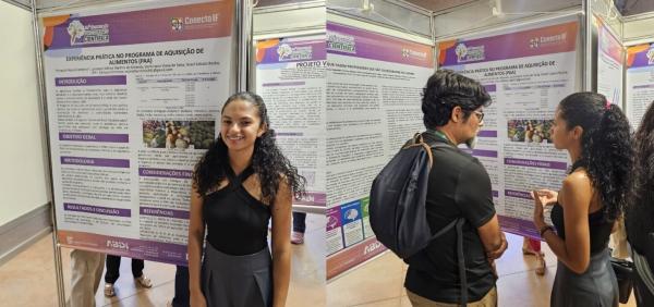 Estudante do programa Juventude Rural Transformadora apresenta experiência do PAA no Piauí
