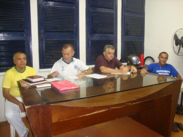 reuniao da Liga Florianense de Futebol(Imagem:reda&ccedil;ao)