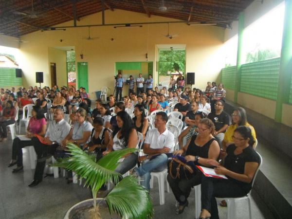 Secretaria de Educa&ccedil;&atilde;o promove I Encontro Pedag&oacute;gico de Bar&atilde;o de Graja&uacute;(Imagem:FlorianoNews)