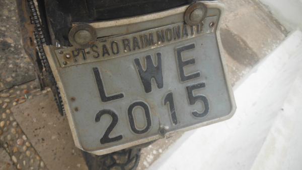 Pol&iacute;cia Militar recupera moto e prende suspeito de cometer furto.(Imagem:FlorianoNews)