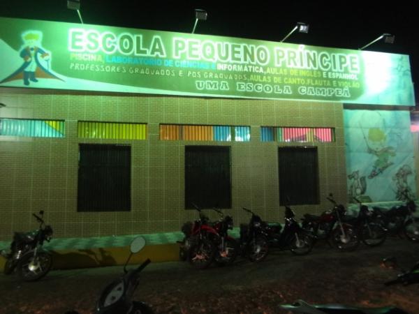 Escola Pequeno Pr&iacute;ncipe realizou XIV Feira de Ci&ecirc;ncias. (Imagem:FlorianoNews)
