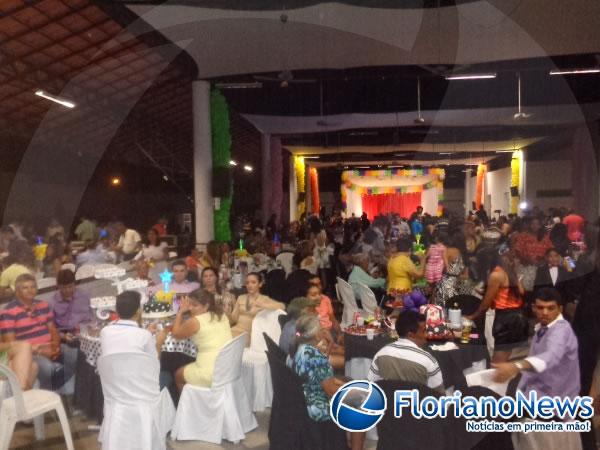  Escola Pequeno Pr&iacute;ncipe realiza formatura de alunos do 1&ordm; ano.(Imagem:FlorianoNews)