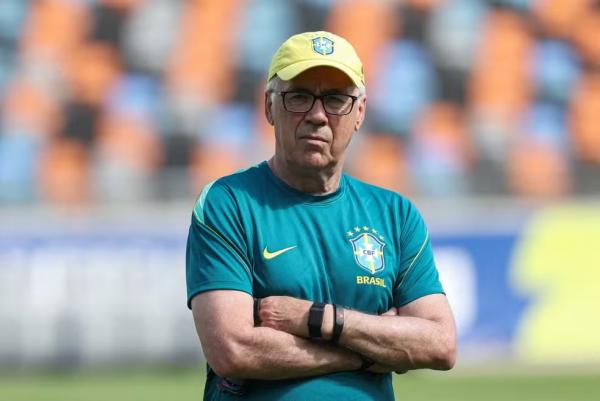 Ancelotti reafirma compromisso com o Brasil até 2030 e esfria interesse da Itália