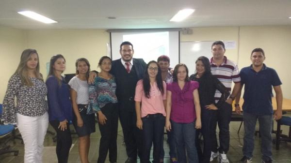 Coordenadora do SINE Regional de Floriano participa de encontro em Teresina