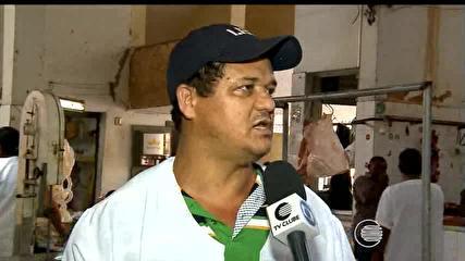 Falta de estrutura no Mercado Central de Teresina dificulta trabalho de feirantes