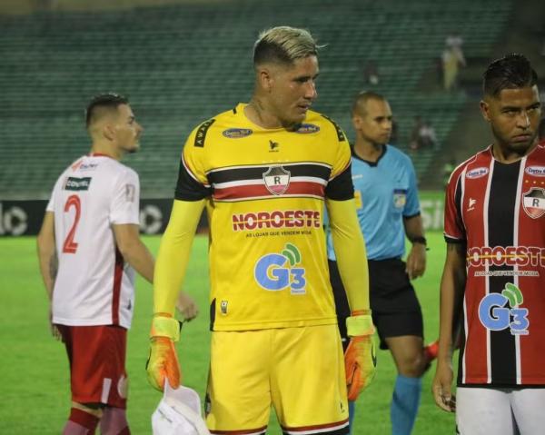Fl&aacute;vio Henrique, ex-goleiro do River-PI.(Imagem: Felipe Soares/GloboEsporte.com)