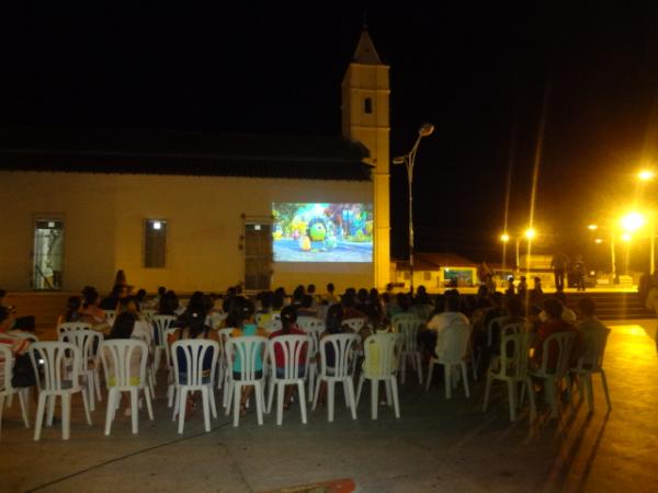 Bar&atilde;o de Graja&uacute; recebe universit&aacute;rios do Projeto Rondon.(Imagem:FlorianoNews)