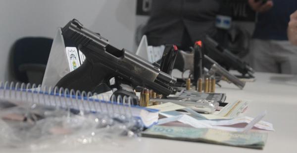 Policiais militares suspeitos por roubo de cargas eram quem cometiam os assaltos, diz Greco