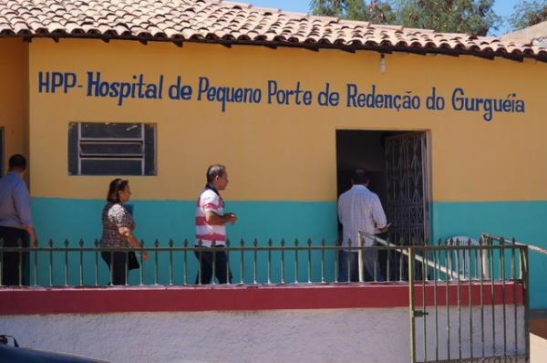 Menina de 6 anos leva pedrada durante discussão da mãe com padrasto no Sul do Piauí