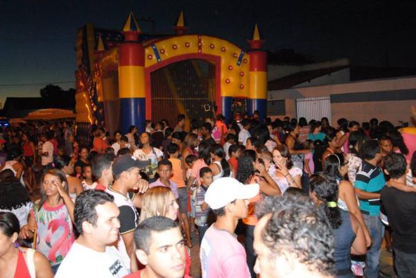 Prefeitura realizou festa em homenagem ao Dia das Crian&ccedil;as em Bar&atilde;o de Graja&uacute;.(Imagem:Reprodu&ccedil;&atilde;o/Facebook)