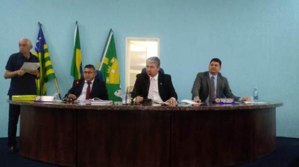 Câmara de Floriano aprova projeto que cobra providências no Hospital Tibério Nunes.(Imagem:FlorianoNews)