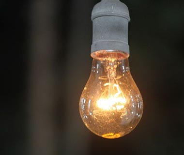 Conta de luz terá bandeira tarifária mais cara em junho